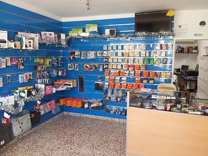 Imagen de la tienda de informática pcyconsumibles, donde aprendí que se necesita un flujo de clientes y que una web sin visitas no vale para nada.